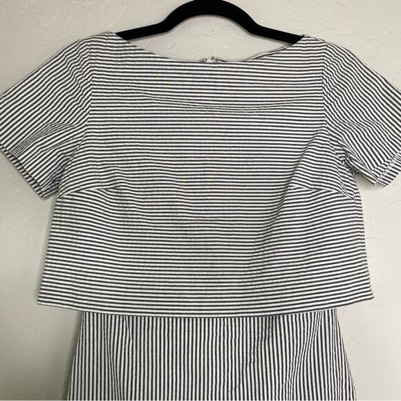 Banana Republic Gray and White Seersucker Layered Dress 0 - Picture 2 of 10